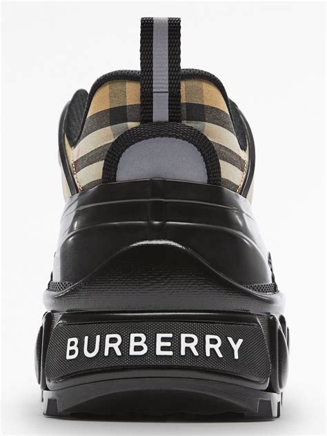 burberry sneakers γυναικεια|Women’s Designer Sneakers .